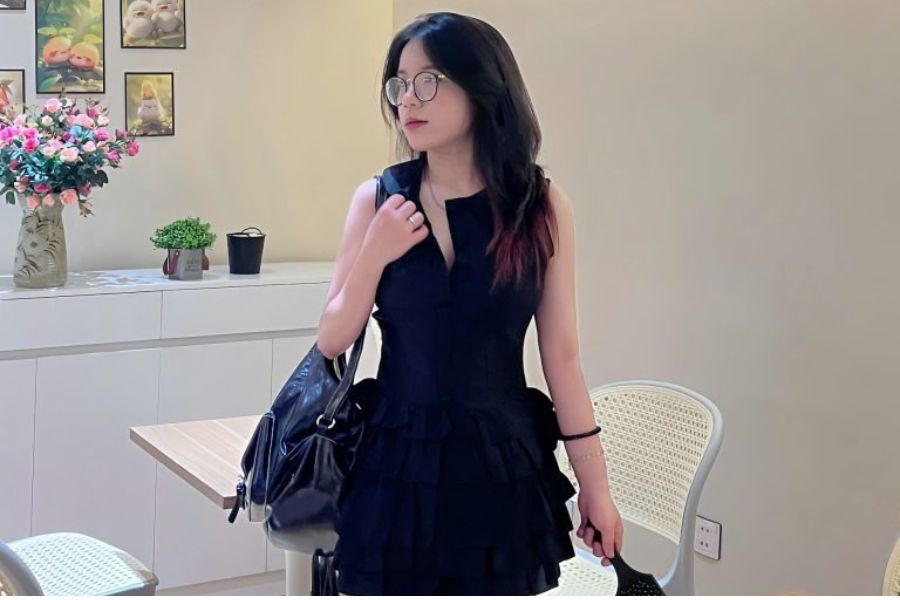 váy đen sang chảnh