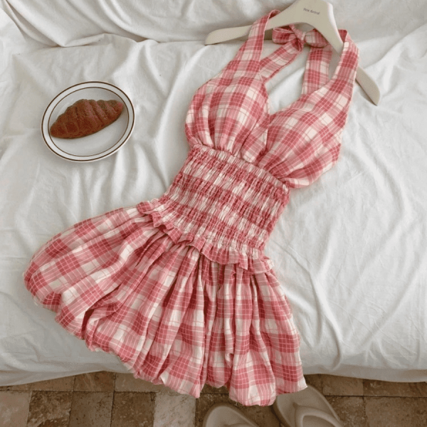 Váy babydoll kẻ ô caro 2 dây cổ V 3