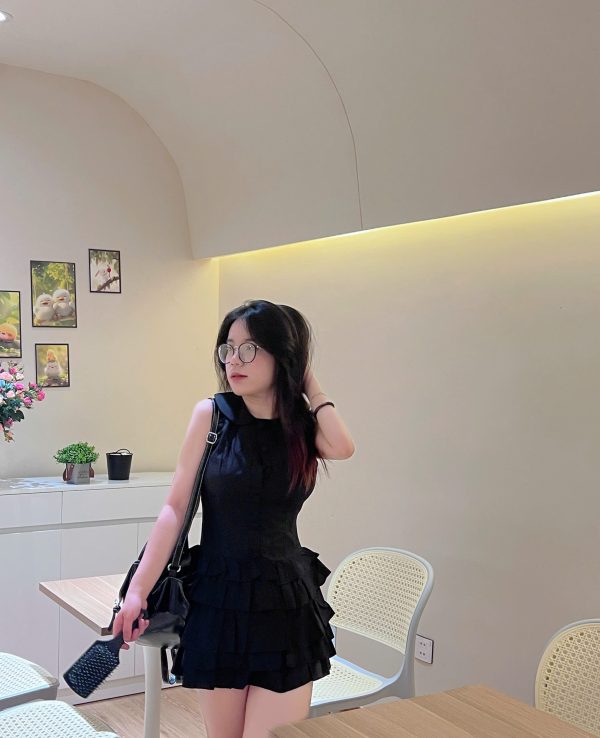 Váy bèo cổ tàu cúc bọc lên dáng siêu xinh - phong cách sang chảnh và quyễn rũ - Hình ảnh 3